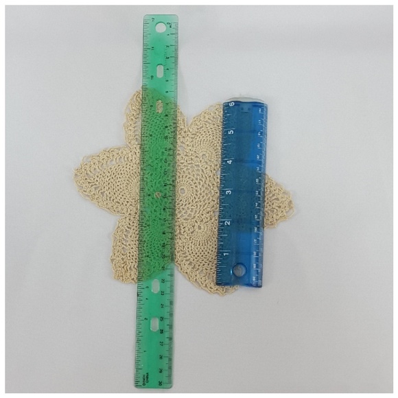 Crochet Star Design Doily, - Picture 3 of 8